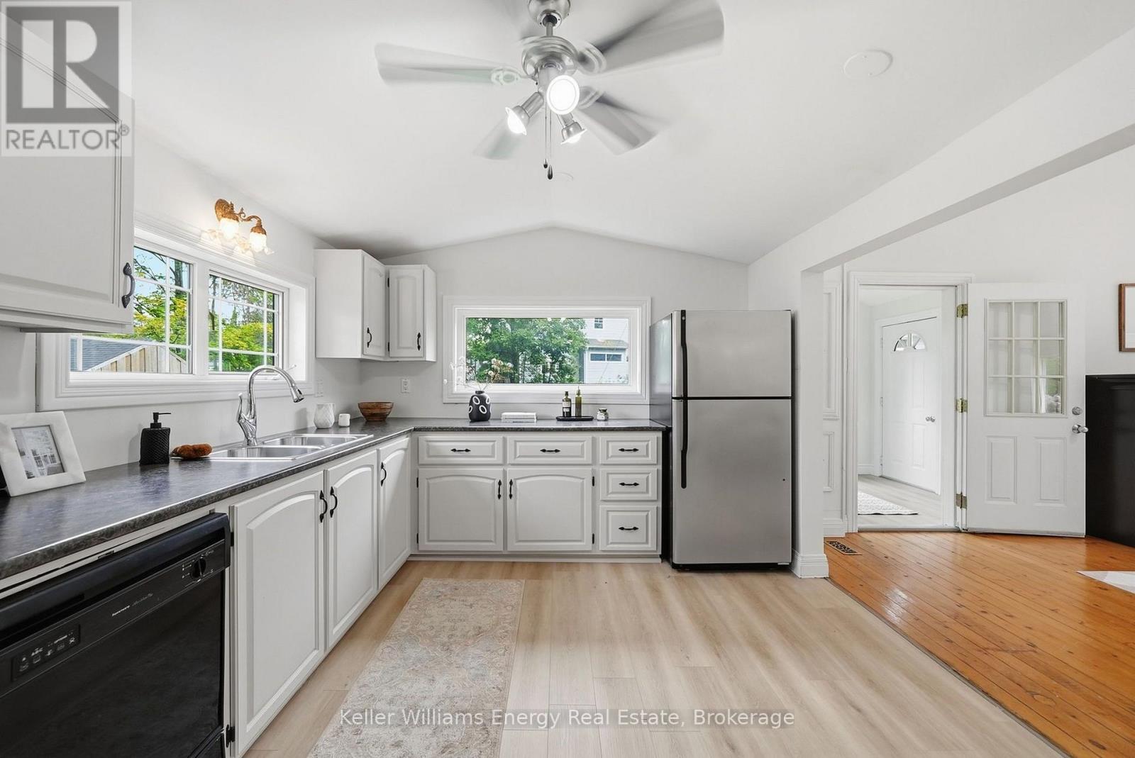 29 EDGEWOOD DRIVE - 22
