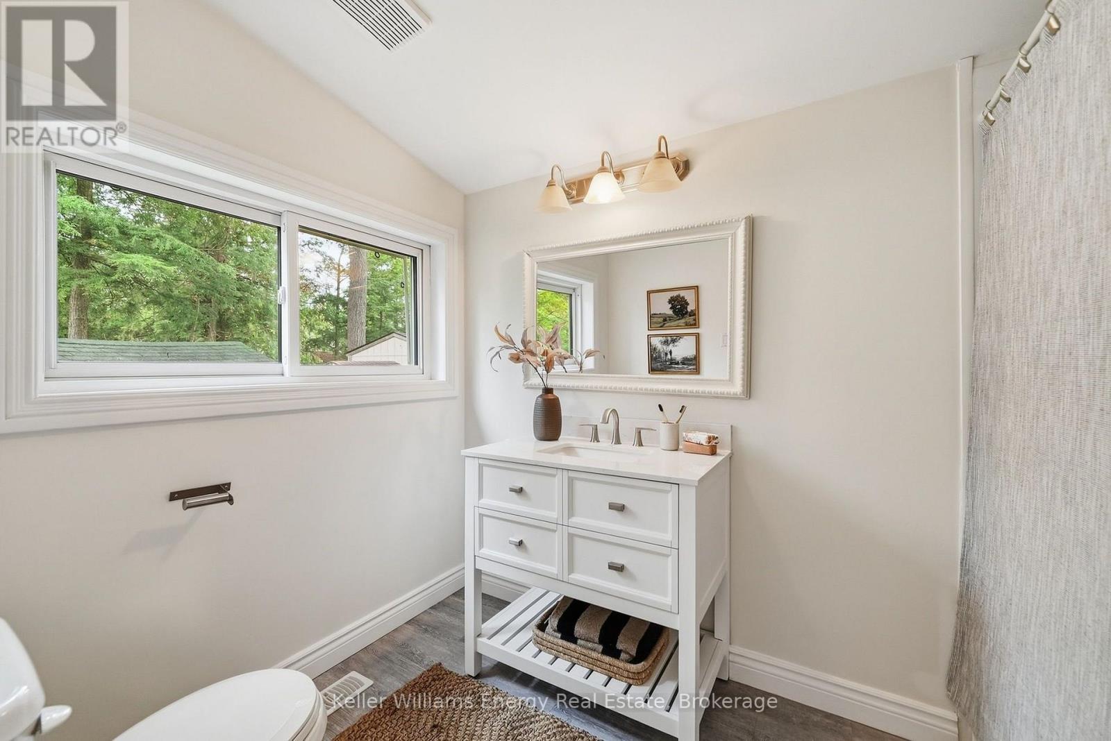 29 EDGEWOOD DRIVE - 28