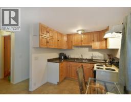 611 Gower Point Road, Gibsons, BC V0N1V8 Photo 22