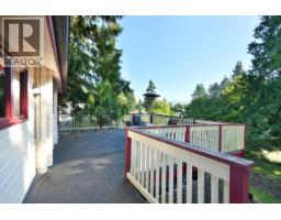 611 Gower Point Road, Gibsons, BC V0N1V8 Photo 8