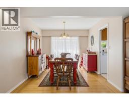 5247 57 Street, Delta, BC V4K3G3 Photo 7