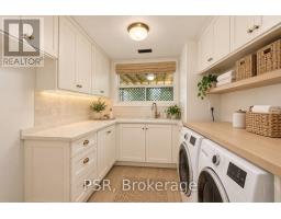 1475 Larchview Trail, Mississauga, ON L5E3C2 Photo 34