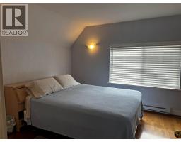 7245 Dunwaters Road, Kelowna, BC V1Z3W4 Photo 22