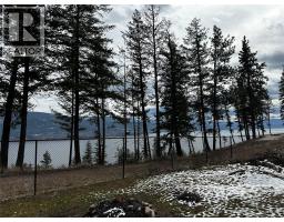 7245 Dunwaters Road, Kelowna, BC V1Z3W4 Photo 7