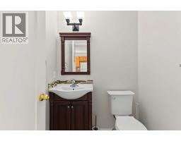 43 Shawinigan Lane Sw, Calgary, AB T2Y3B5 Photo 13