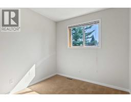 43 Shawinigan Lane Sw, Calgary, AB T2Y3B5 Photo 22