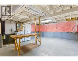 43 Shawinigan Lane Sw, Calgary, AB T2Y3B5 Photo 24