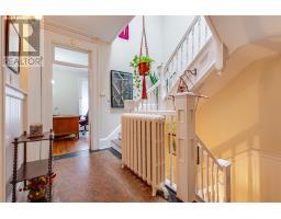 12 Victoria Street thumbnail 14