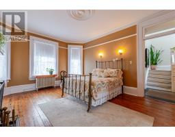 12 Victoria Street thumbnail 19