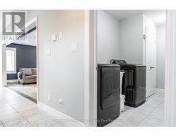 Mud room - 40 Robertson Dr Drive, Stratford, ON N5A0J5 Photo 7