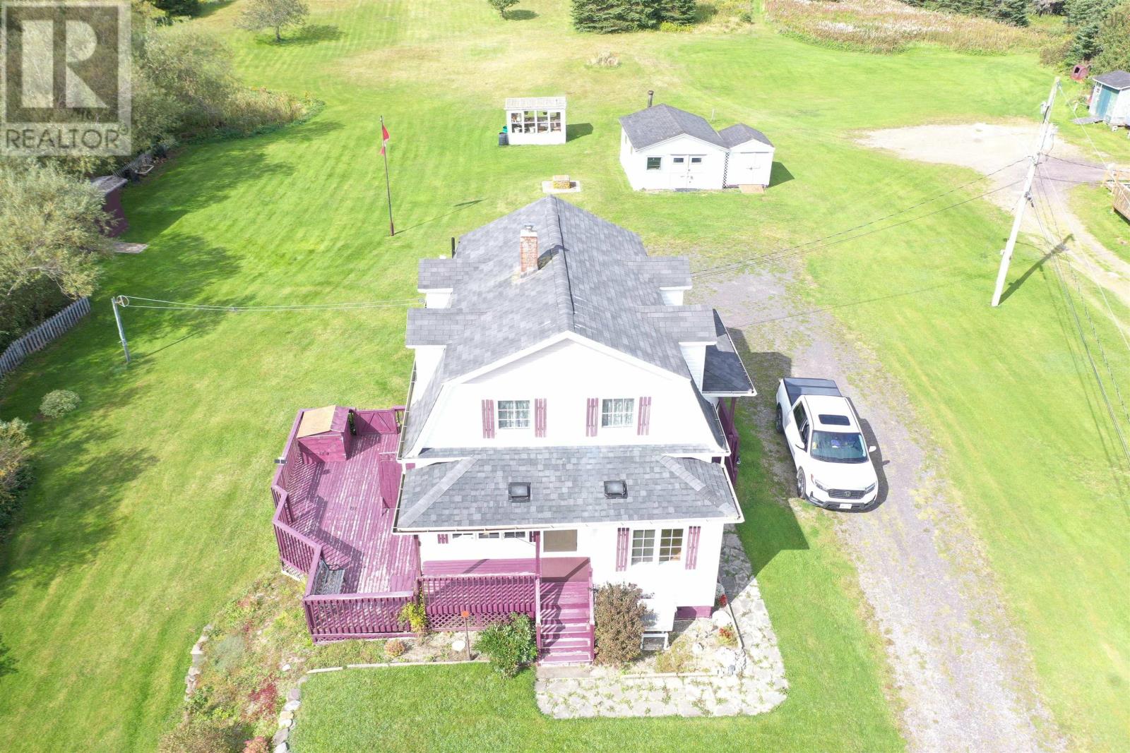 23 Boulet Lane, 23 Boulet Lane