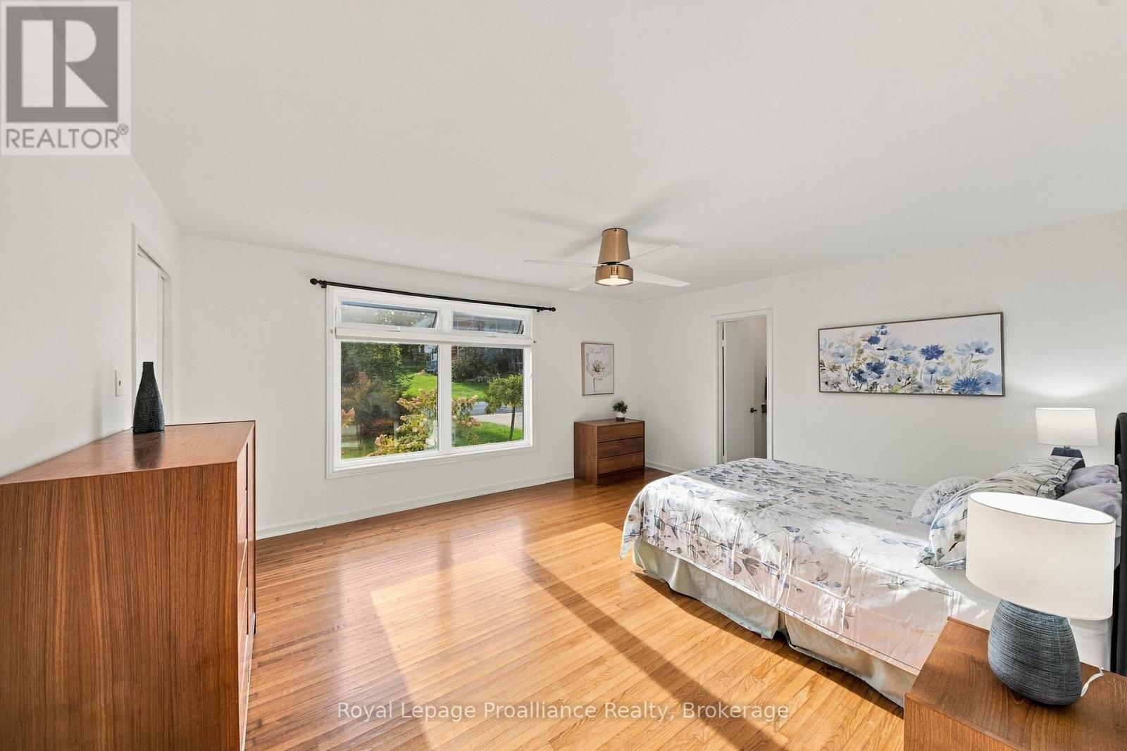 3 CHEER DRIVE - Image 29