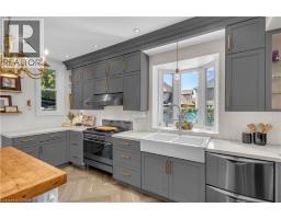 3pc Ensuite bath - 11 Hawarden Avenue, Brantford, ON N3T4H2 Photo 9