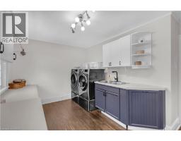 2pc Bathroom - 11 Hawarden Avenue, Brantford, ON N3T4H2 Photo 24