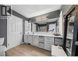 119 Applemont Close Se, Calgary, AB T2A7S3 Photo 16