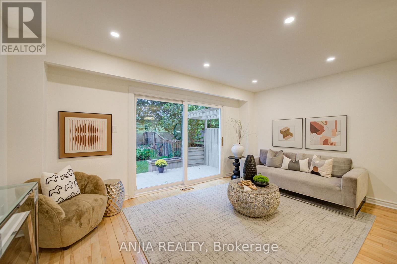 161 TAMARACK DRIVE - 10