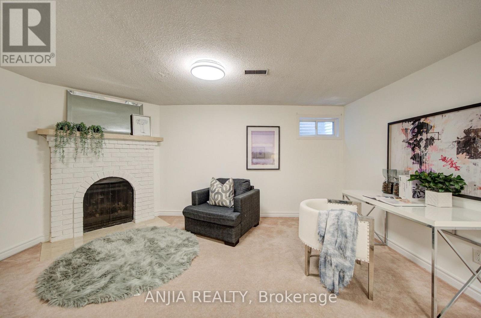 161 TAMARACK DRIVE - 25