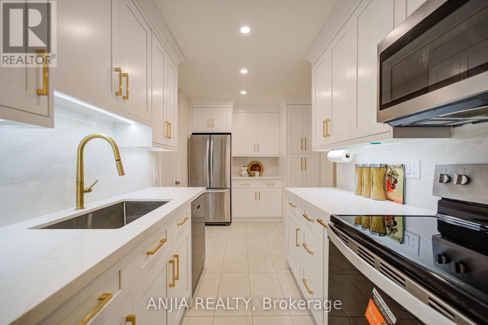 161 TAMARACK DRIVE, Markham photo 6