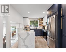 213 Simonston Boulevard, Markham, ON L3T4M3 Photo 15