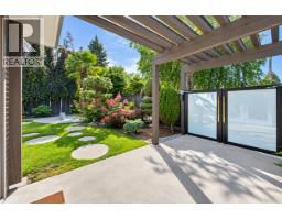 352 54 Street, Delta, BC V4M3G5 Photo 36