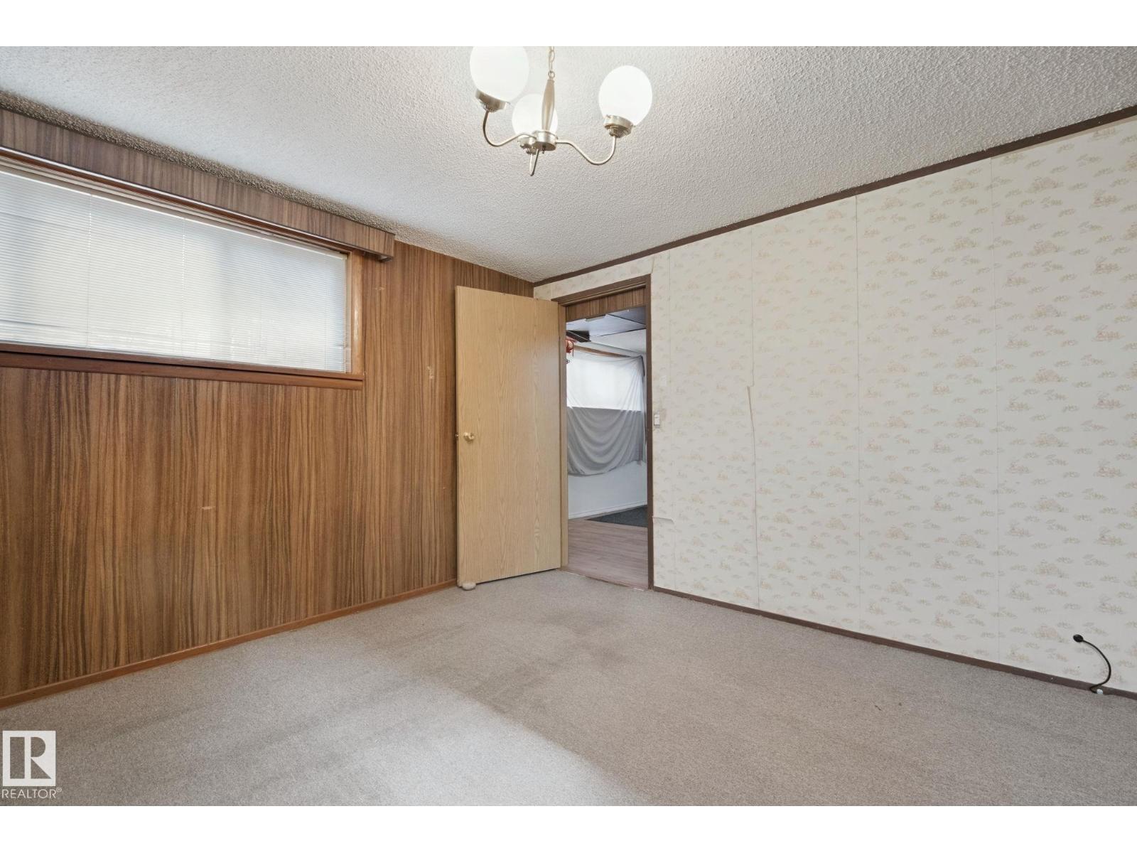 11705 81 ST NW - Image 41