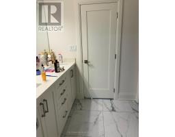 36 Affusion Road, Brampton, ON L7A5G1 Photo 9