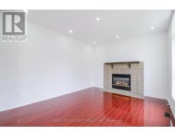 22 Meadow Glade Road, Brampton, ON L6R1Z7 Photo 11