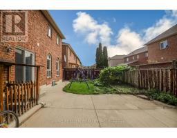 22 Meadow Glade Road, Brampton, ON L6R1Z7 Photo 49