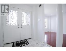 Bedroom 2 - 22 Meadow Glade Road, Brampton, ON L6R1Z7 Photo 6