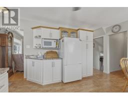 Laundry room - 260 Mississagua Ave, Elliot Lake, ON P5A1E7 Photo 10