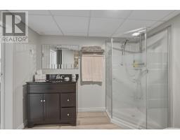 260 Mississagua Ave, Elliot Lake, ON P5A1E7 Photo 21