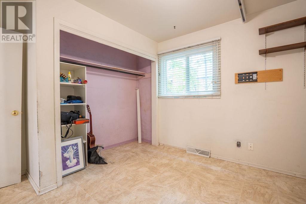 15 Grand BLVD - Image 27