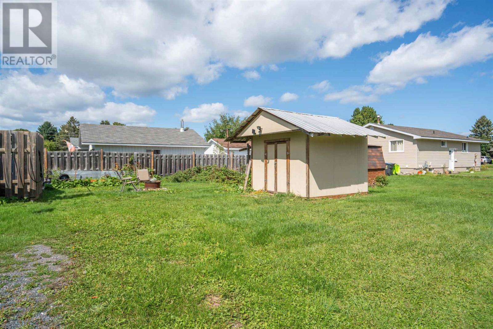 151 Chicora CRES - 4