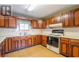 Bathroom - 225 Beverley St, Sault Ste Marie, ON P6A1S1 Photo 10
