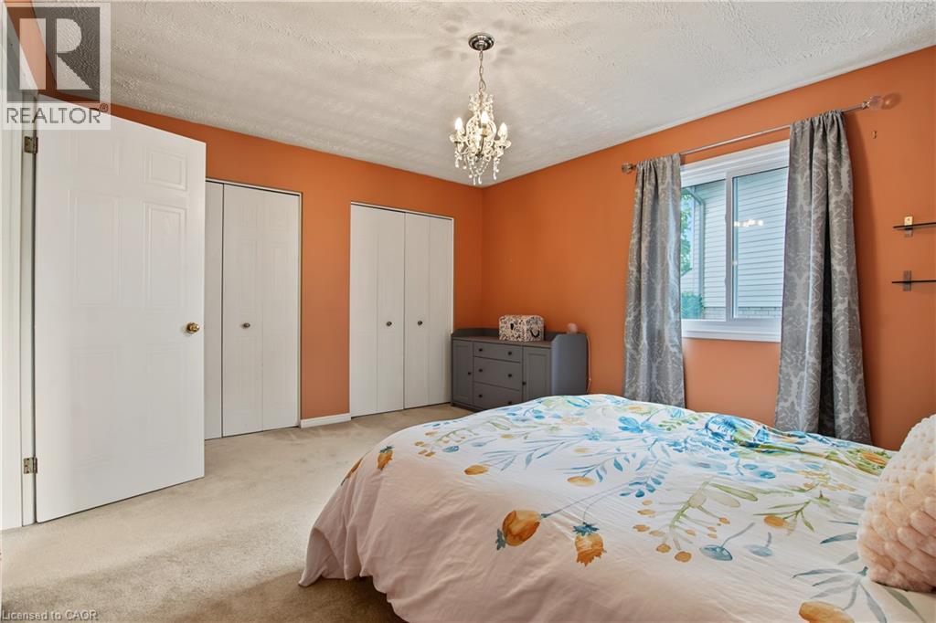 71 Linda Drive — photo 28