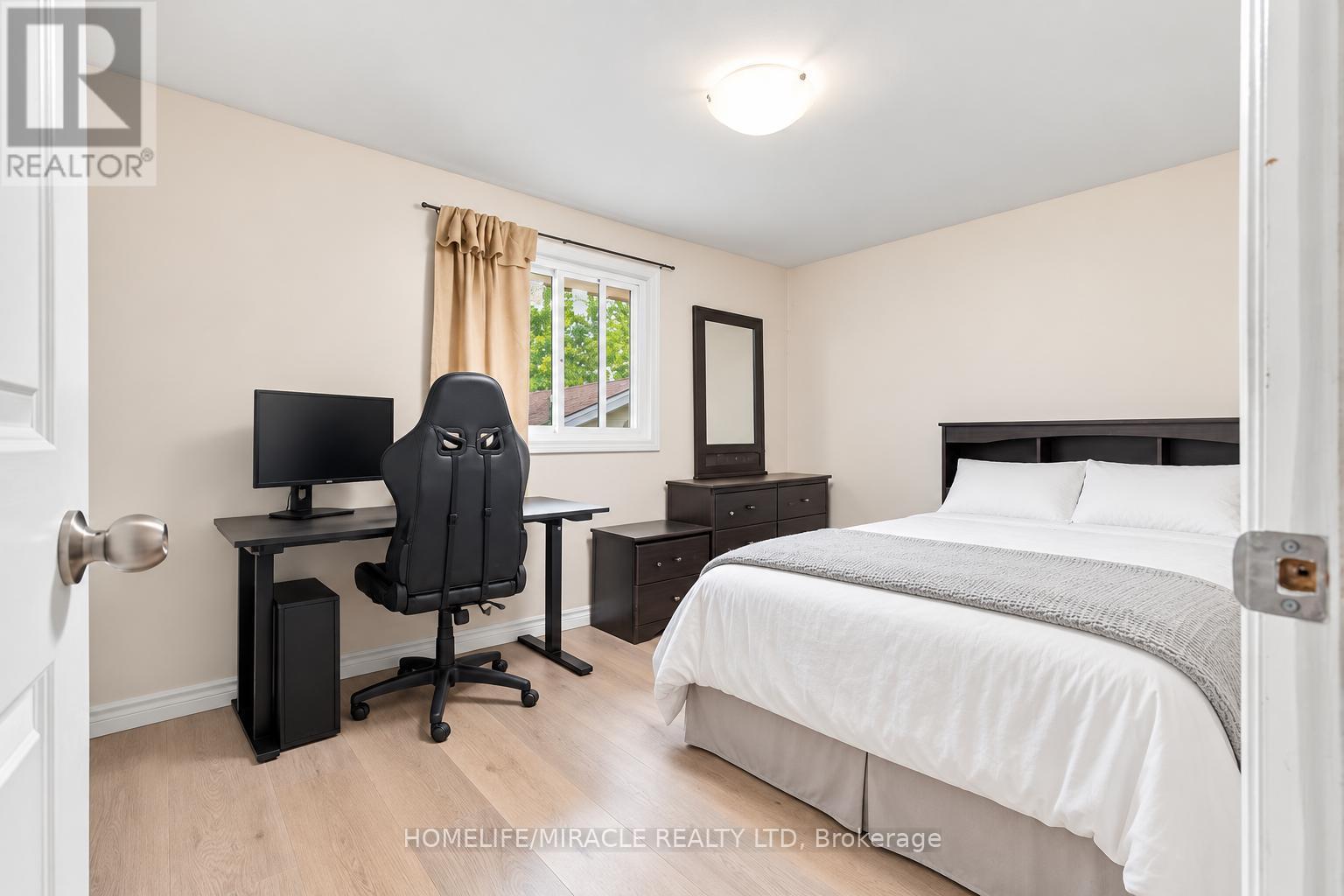 365 BLUE FOREST DRIVE - Image 13