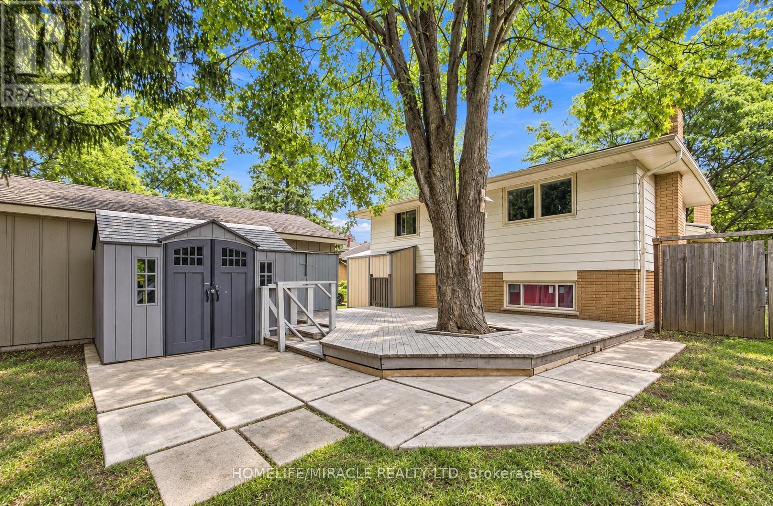 365 BLUE FOREST DRIVE - Image 27