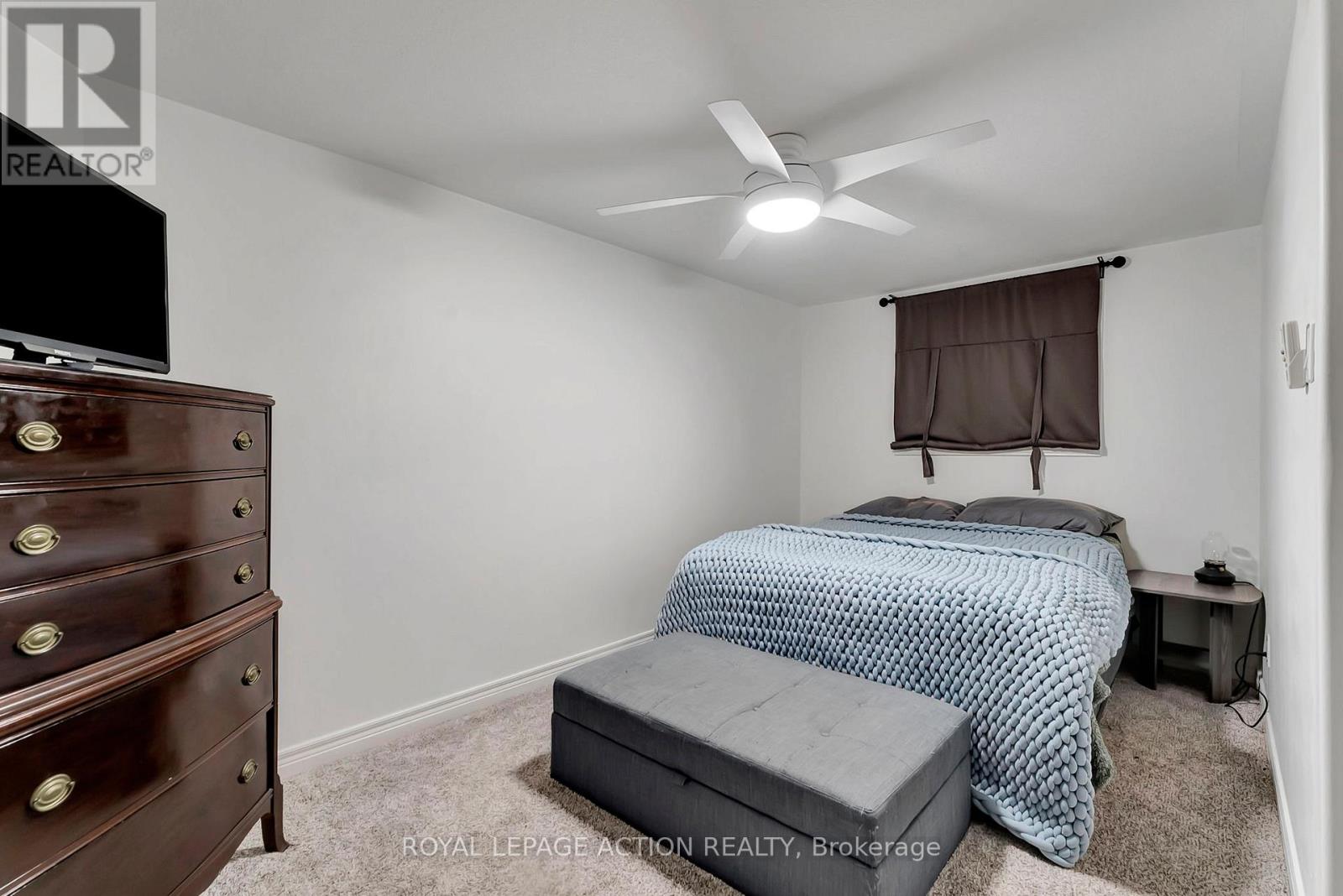 #212 111 GREY STREET - 17