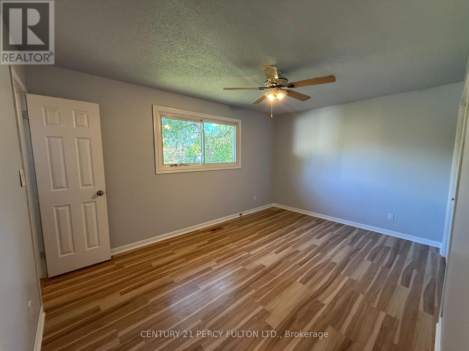 24 SOUTHWOOD CRESCENT - 14