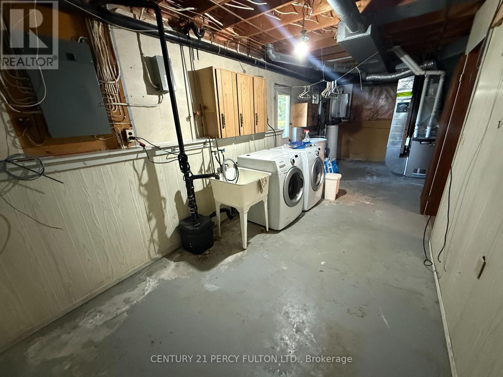 24 SOUTHWOOD CRESCENT - 18