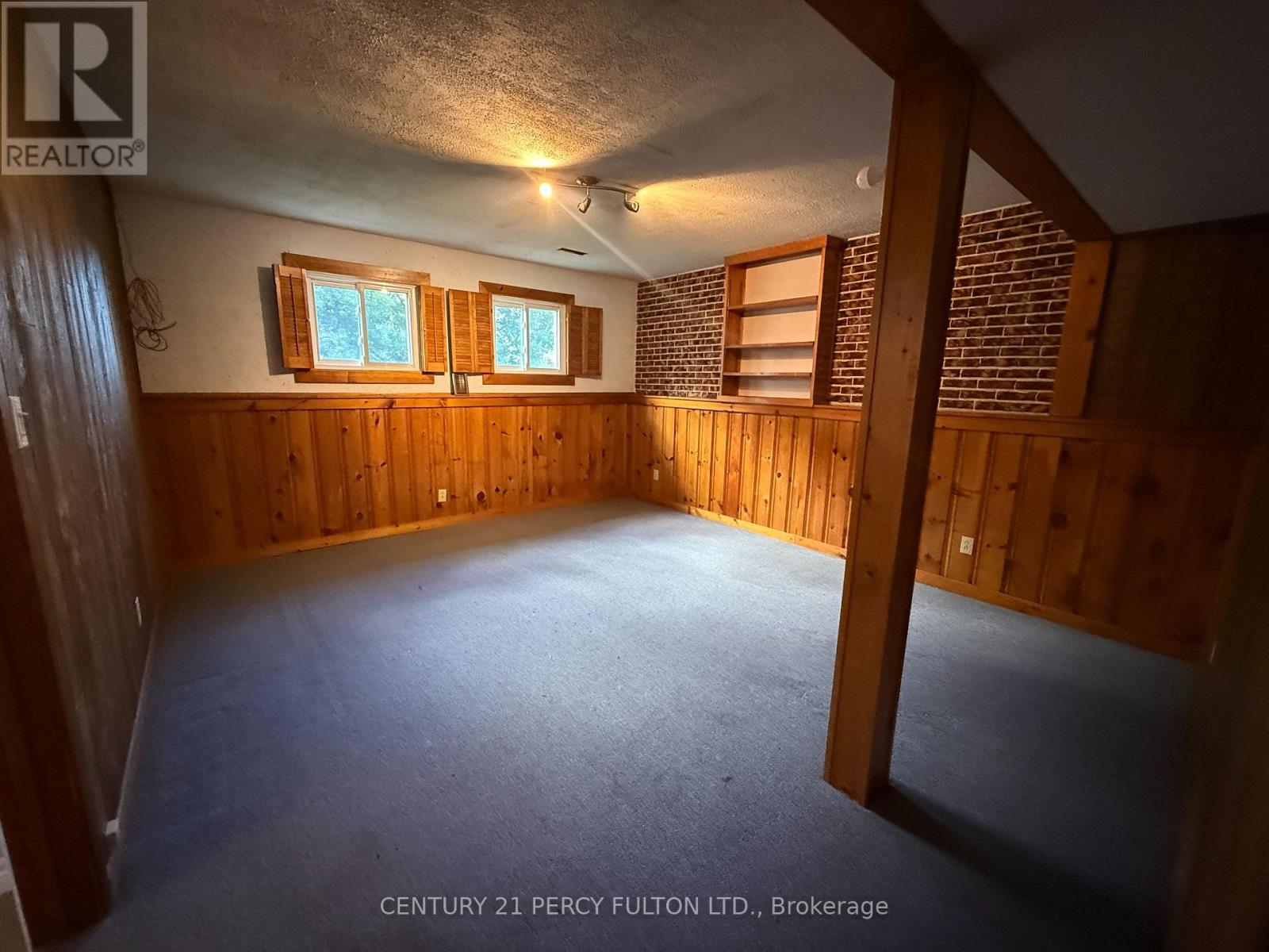 24 SOUTHWOOD CRESCENT - 9