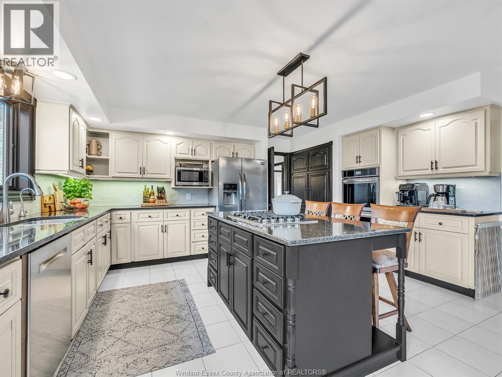 4024 HICKORY ACRES DRIVE - 13