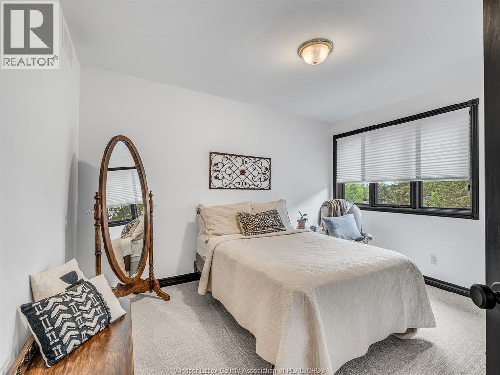 4024 HICKORY ACRES DRIVE - 27