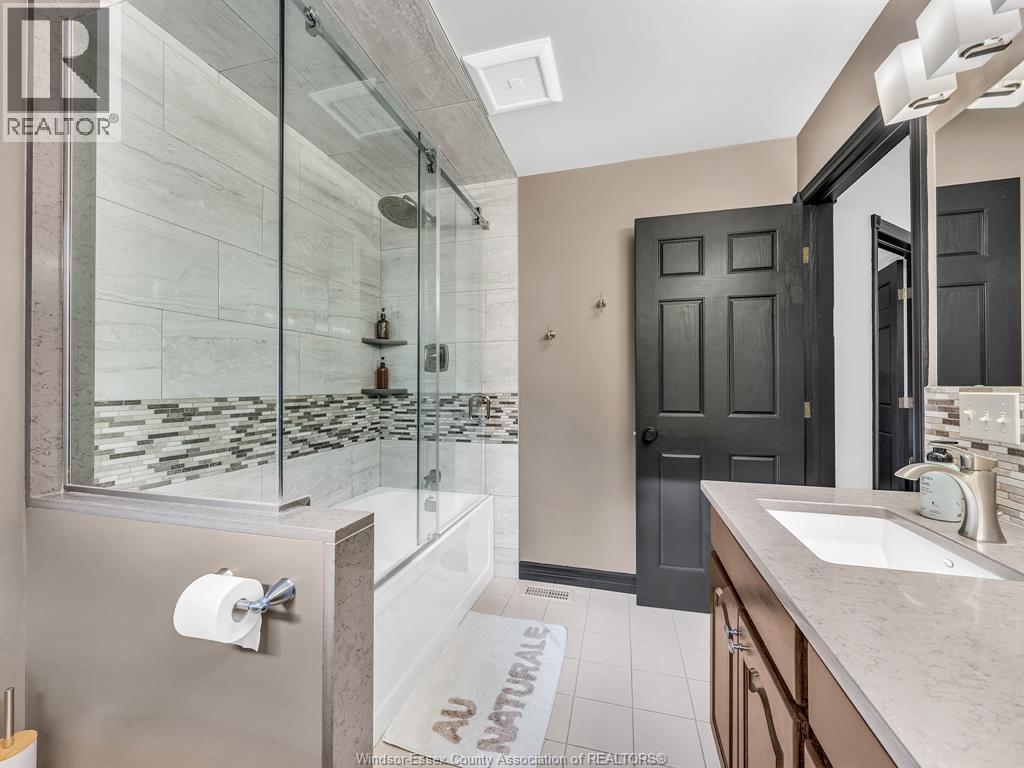 4024 HICKORY ACRES DRIVE - Image 30