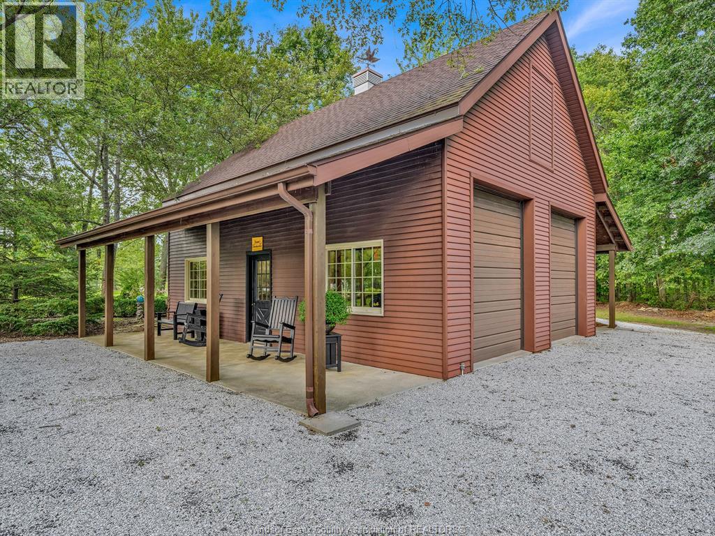 4024 HICKORY ACRES DRIVE - 44