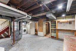 196 Enfield Crescent, Winnipeg, MB R2H1B1 Photo 26