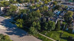 196 Enfield Crescent, Winnipeg, MB R2H1B1 Photo 46
