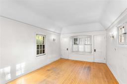 Family room - 196 Enfield Crescent, Winnipeg, MB R2H1B1 Photo 6