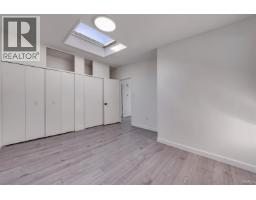 667 Plymouth Drive, North Vancouver, BC V7H2H5 Photo 19