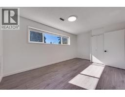 667 Plymouth Drive, North Vancouver, BC V7H2H5 Photo 18